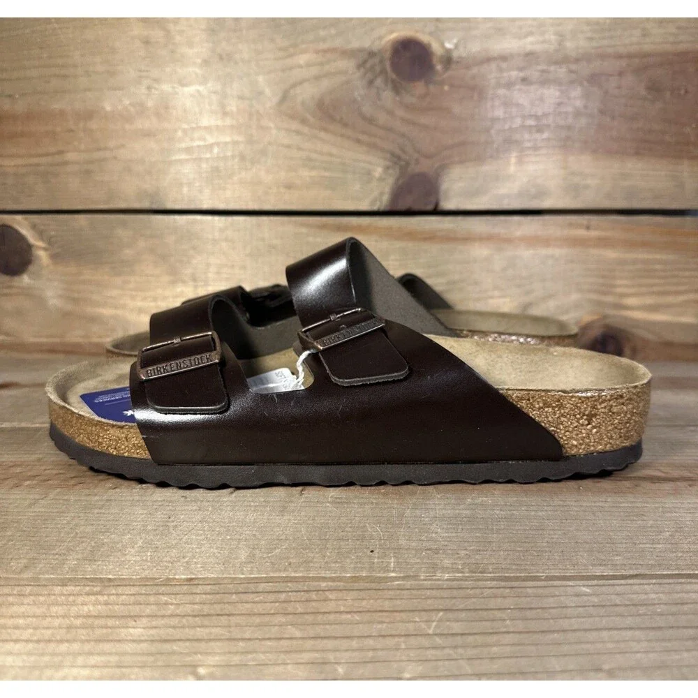 NEW Mens Size 11 Birkenstock Arizona BS Brown Leather Two-Strap Buckle Sandals